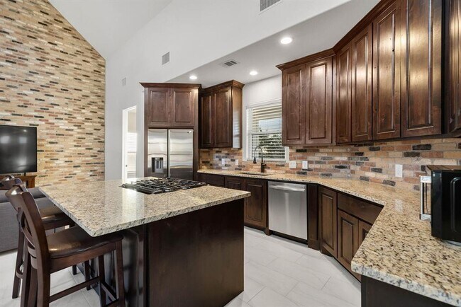 Building Photo - 479 Brown Rd