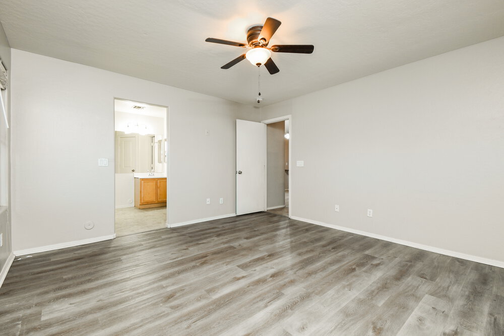 Building Photo - 3879 S Conestoga Rd