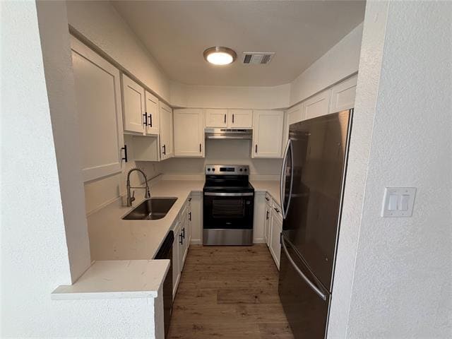 Building Photo - 8 Trails Pl