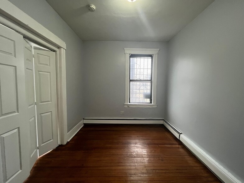 Building Photo - 1697 John F Kennedy Blvd