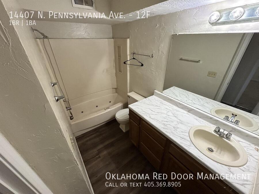 Building Photo - 14407 N Pennsylvania Ave