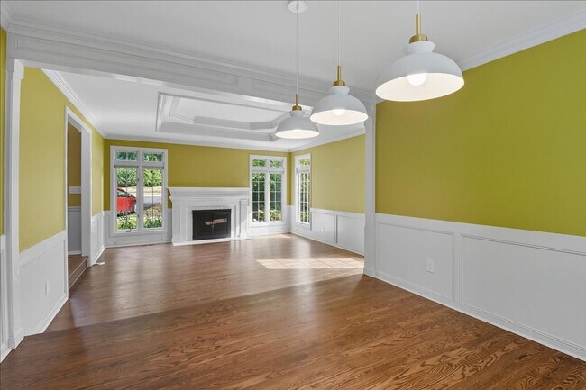Building Photo - 4bd/2.5ba Woodinville House