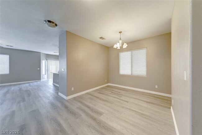 Building Photo - 7940 Dexter Falls St