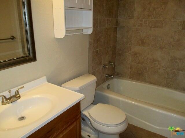 Building Photo - 74155 Candlewood St
