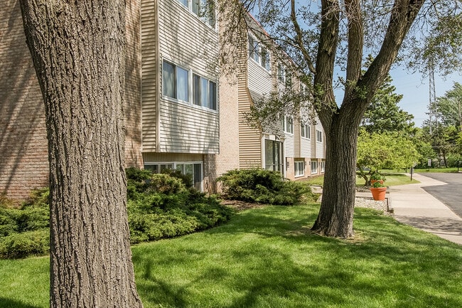 Building Photo - The PARK