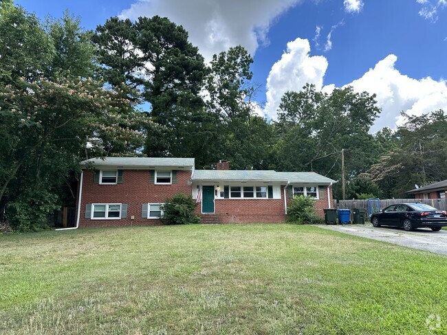Building Photo - 625 Starmont Dr