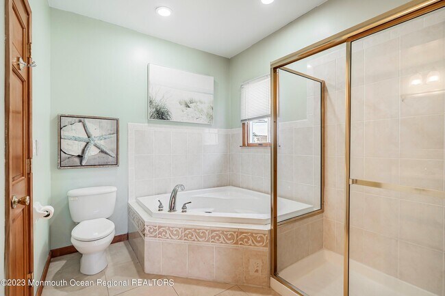 Building Photo - 18 Halsey Dr