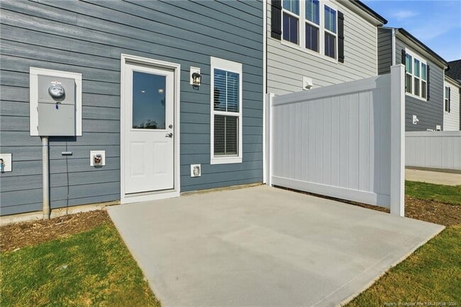 Building Photo - 1952 Dapple Dr