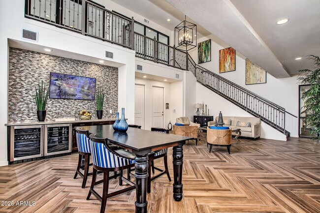 Building Photo - 2511 W Queen Creek Rd