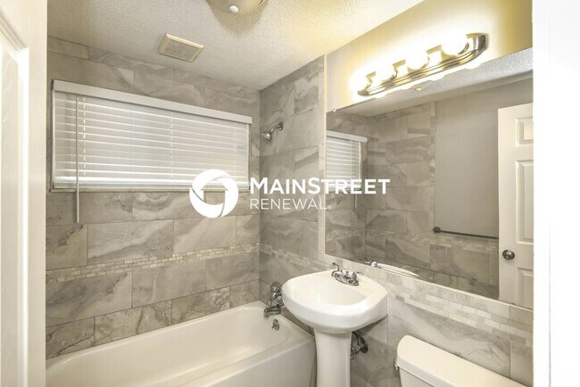 Building Photo - 3 Bedroom Pet-Friendly Home in Venice, FL ...