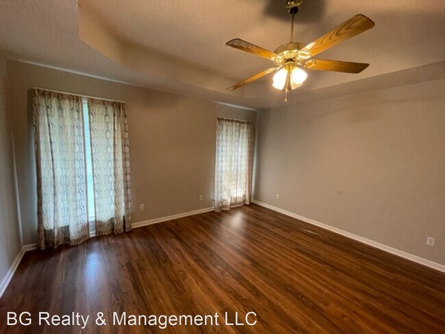 Building Photo - 3 br, 2 bath House - 4331 Christina St