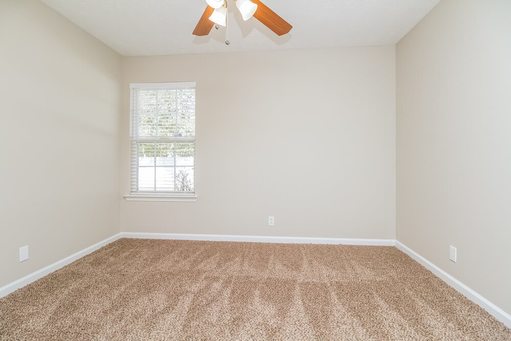 Building Photo - 3304 Tourmaline Dr
