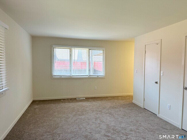 Building Photo - 108 Montoya Dr