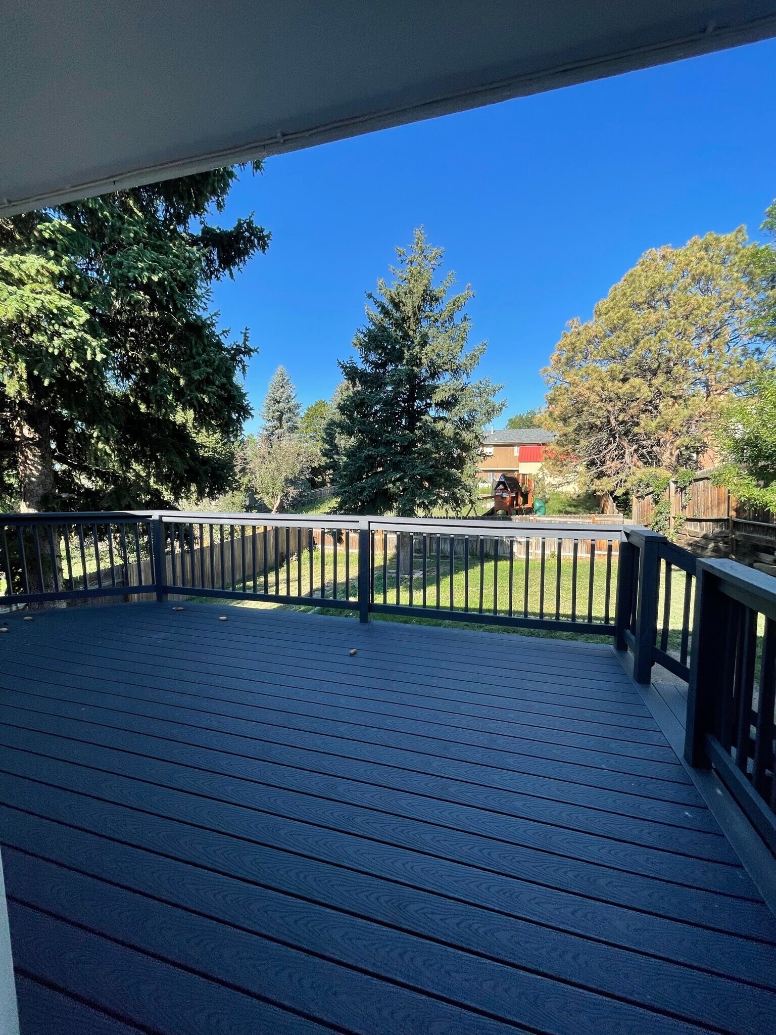 Building Photo - 2640 Villa Loma Dr