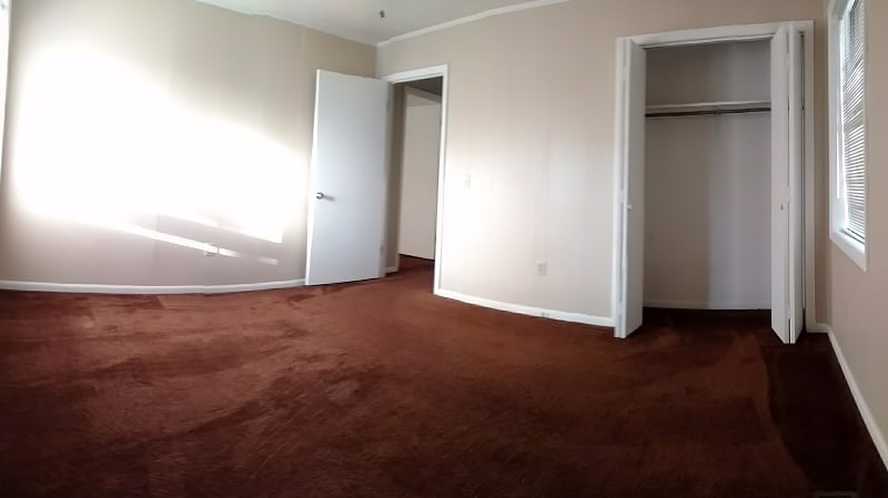 Building Photo - 321 N Lexington St