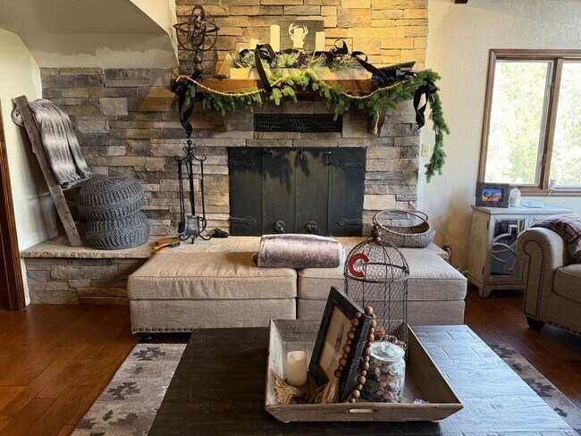 Building Photo - Tucked Away Mountain Retreat in Durango