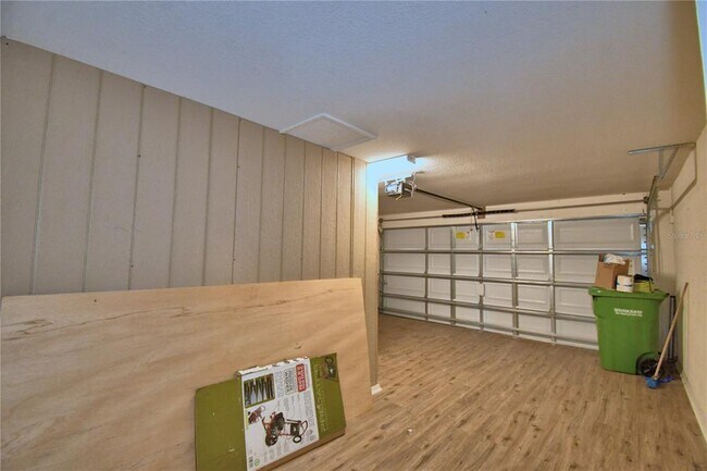 Building Photo - 605 Vittorio Dr