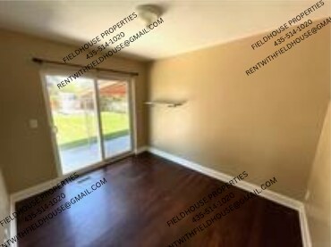 Building Photo - 1455 E 700 N