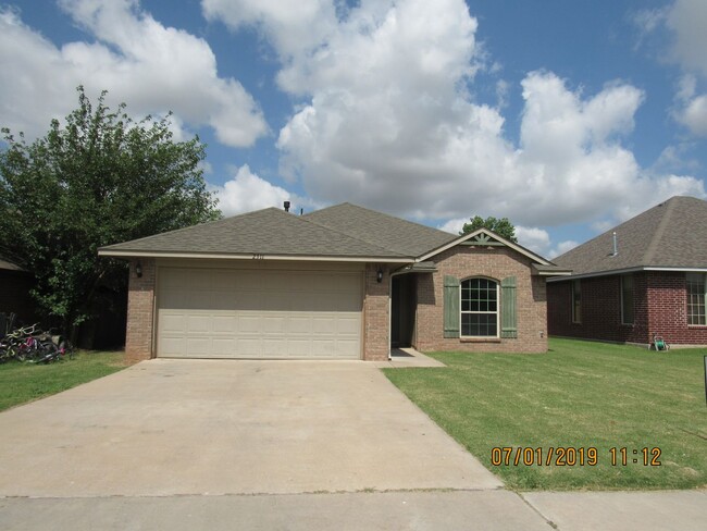 Primary Photo - Rolling Hills Area!