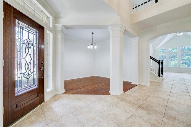 Building Photo - 5630 Ballina Canyon Ln