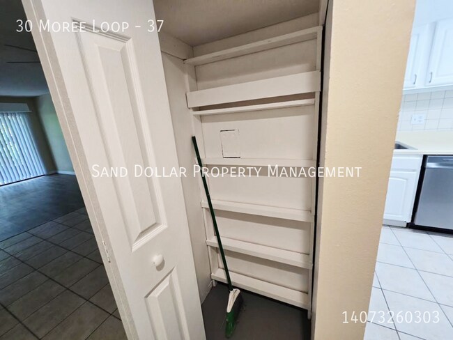 Building Photo - 30 Moree Loop