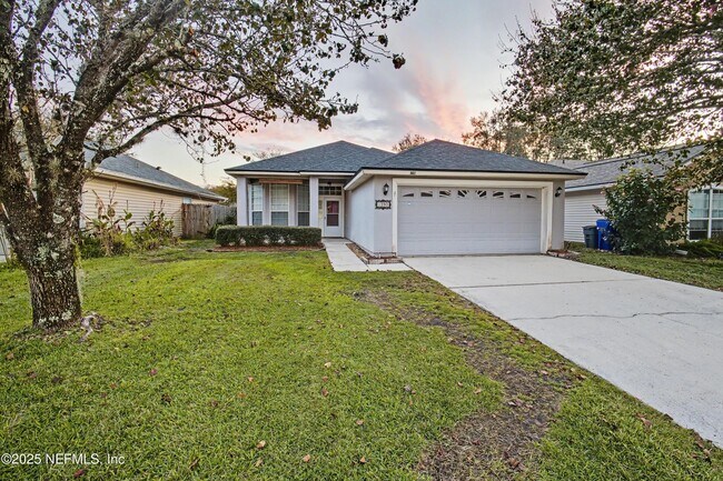 Building Photo - 1290 Ardmore St