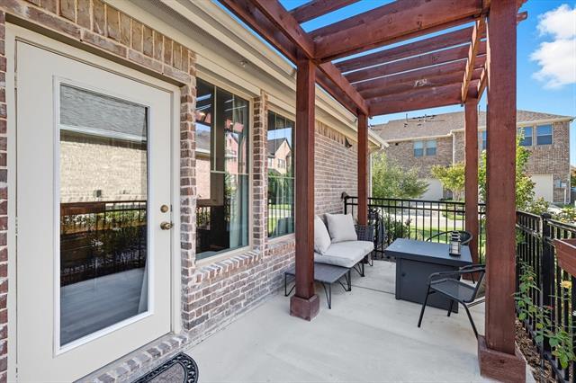 Building Photo - 1029 3rd St