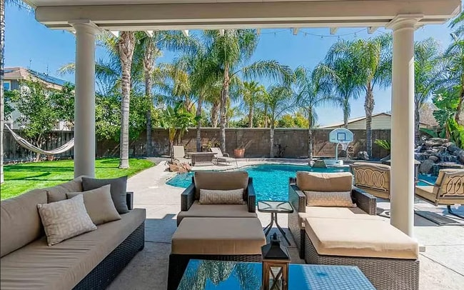 Building Photo - 2296 Star Lilly St