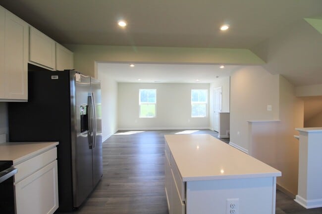 Building Photo - New construction tonwhome!