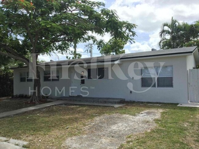 Building Photo - 20420 SW 106th Ct