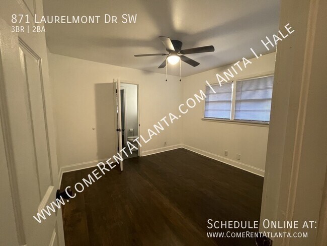Building Photo - 871 Laurelmont Dr SW