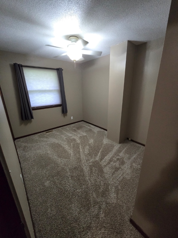 Building Photo - 1123 Starview Ln