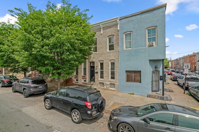Building Photo - 2518 E Fayette St