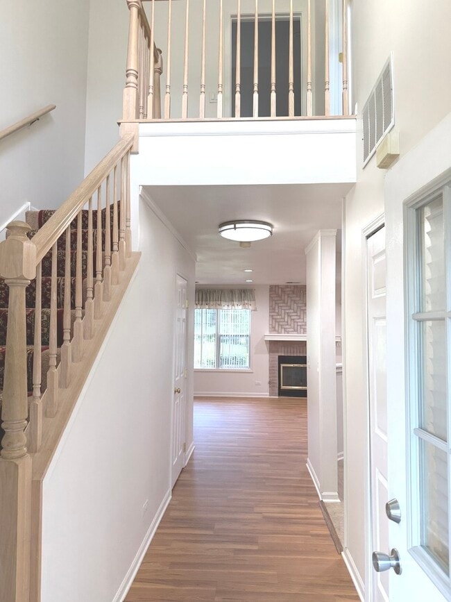 Building Photo - 302 Sheffield Dr