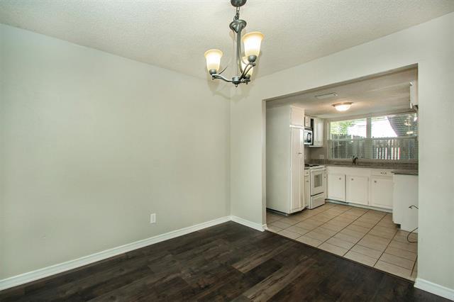 Building Photo - 12831 Pandora Dr