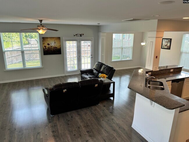 Building Photo - 309 Lanyard Ln