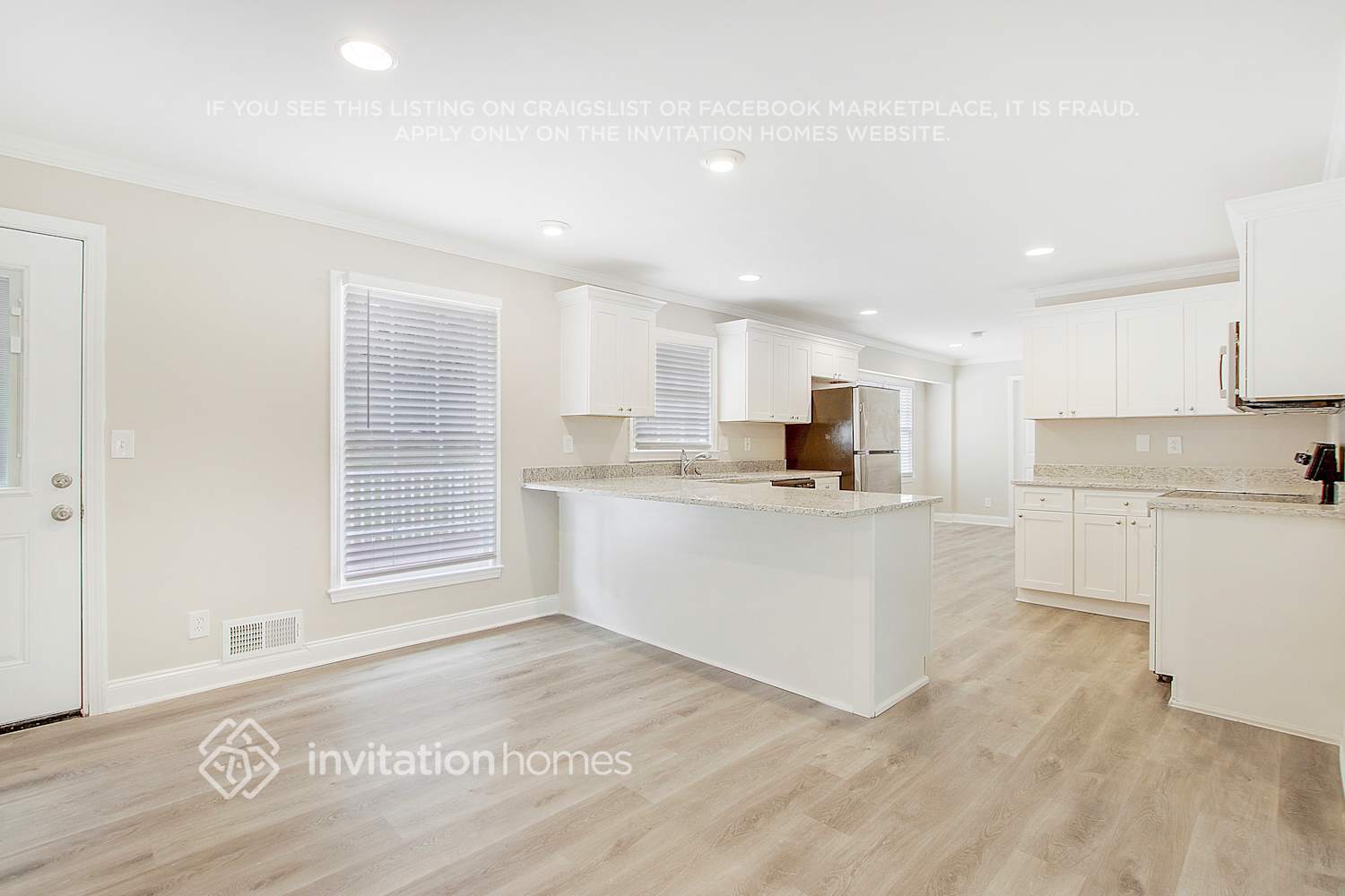 Building Photo - 2441 Springfield Cir