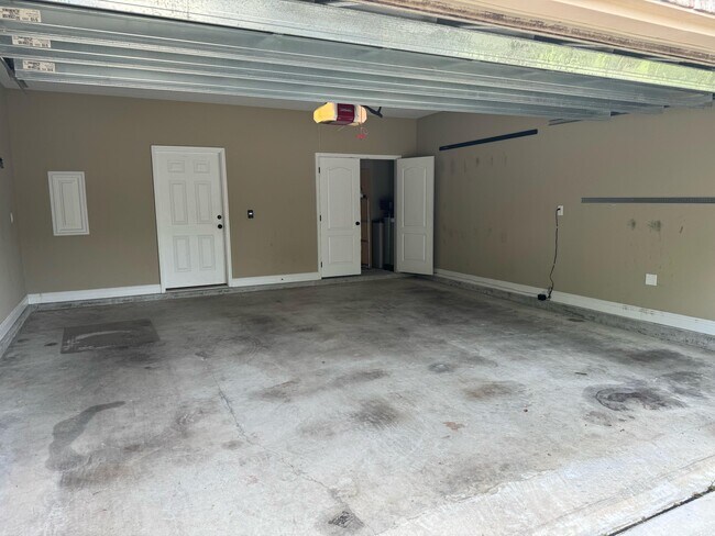 Building Photo - 41 Cactus Rd