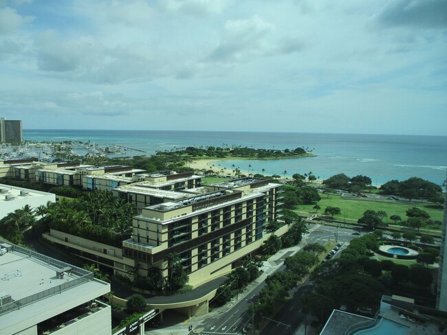 Primary Photo - HAWAIKI TOWER