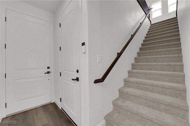 Building Photo - 12549 Lylan Ridge St