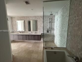 Building Photo - 68 SE 6th St