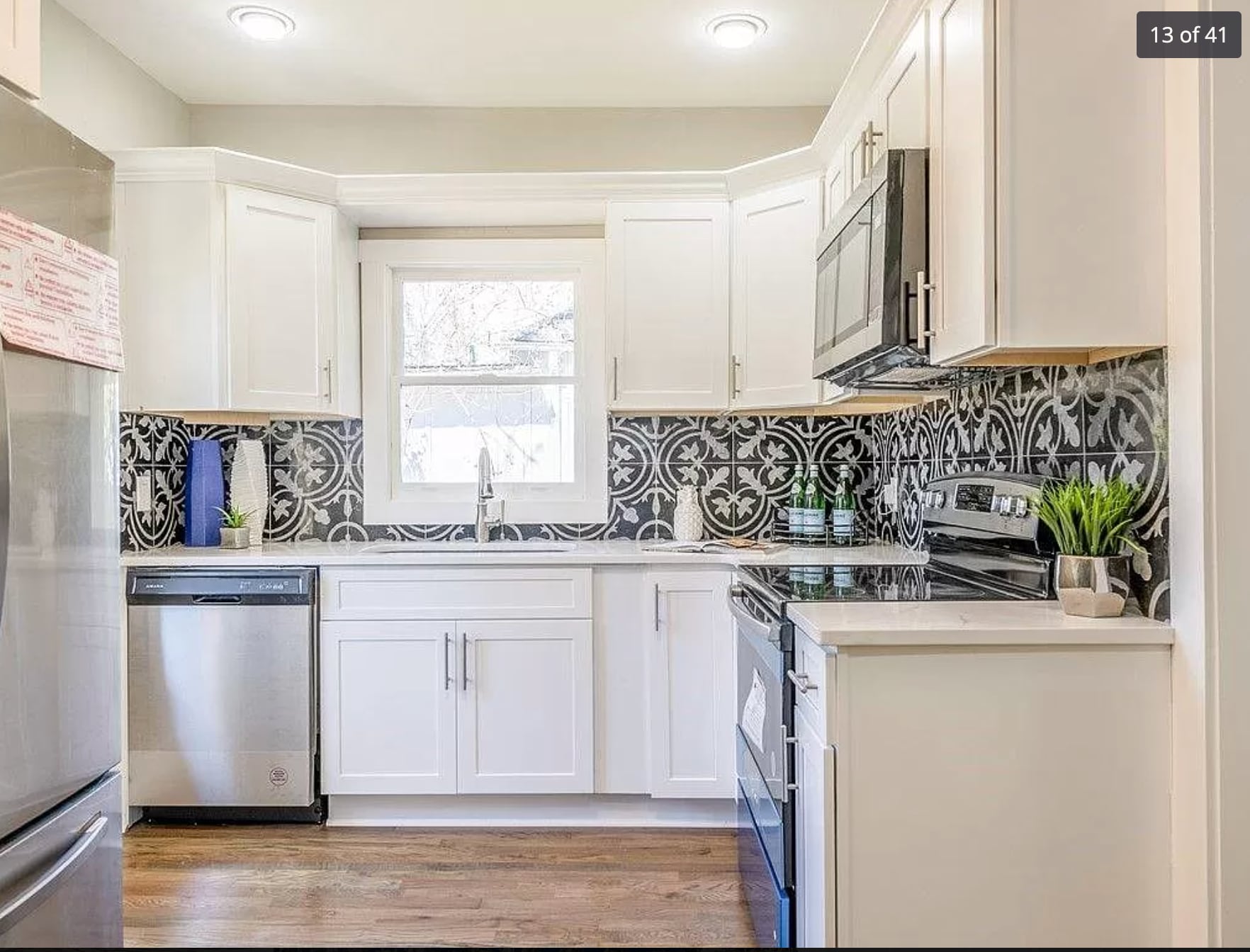 Kitchen - 1395 Beatie Ave SW