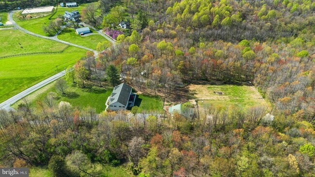 Building Photo - 10855 Bethesda Church Rd