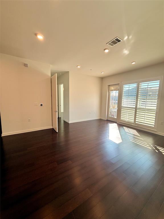 Building Photo - 207 W Johanna St