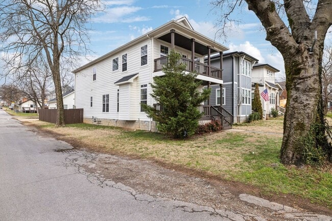 Building Photo - Single-family home for rent in The Nations