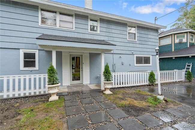 Building Photo - 3354 Hayes Rd