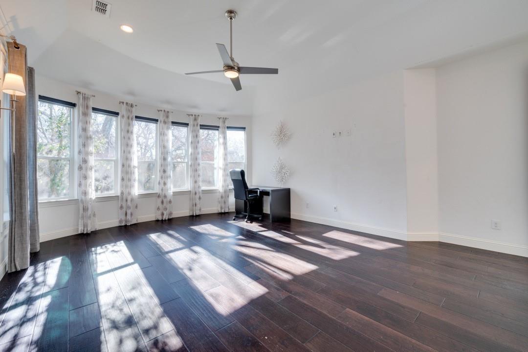 Building Photo - 12893 Wolf Snare Dr