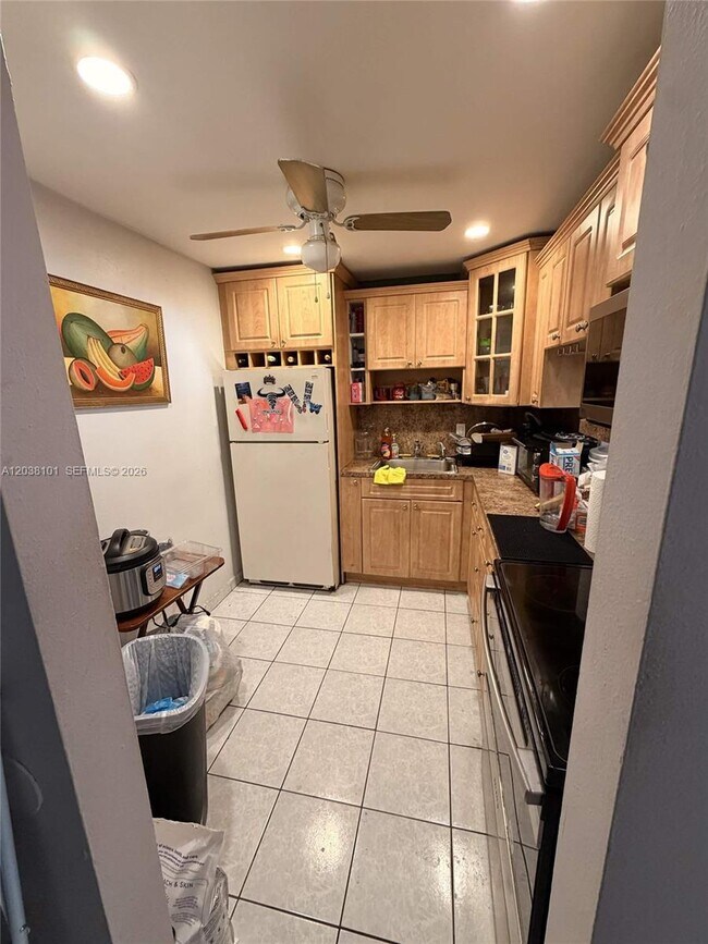 Building Photo - 9974 SW 88th St