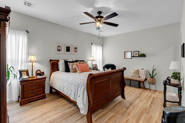 Building Photo - 1703 Jase Ct