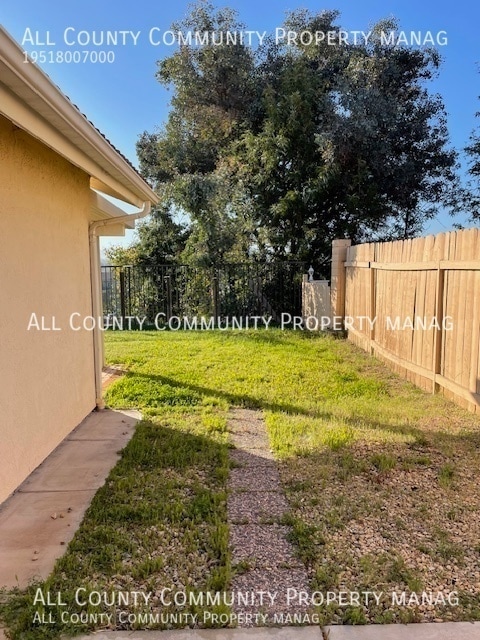 Building Photo - 39636 Knollridge Dr